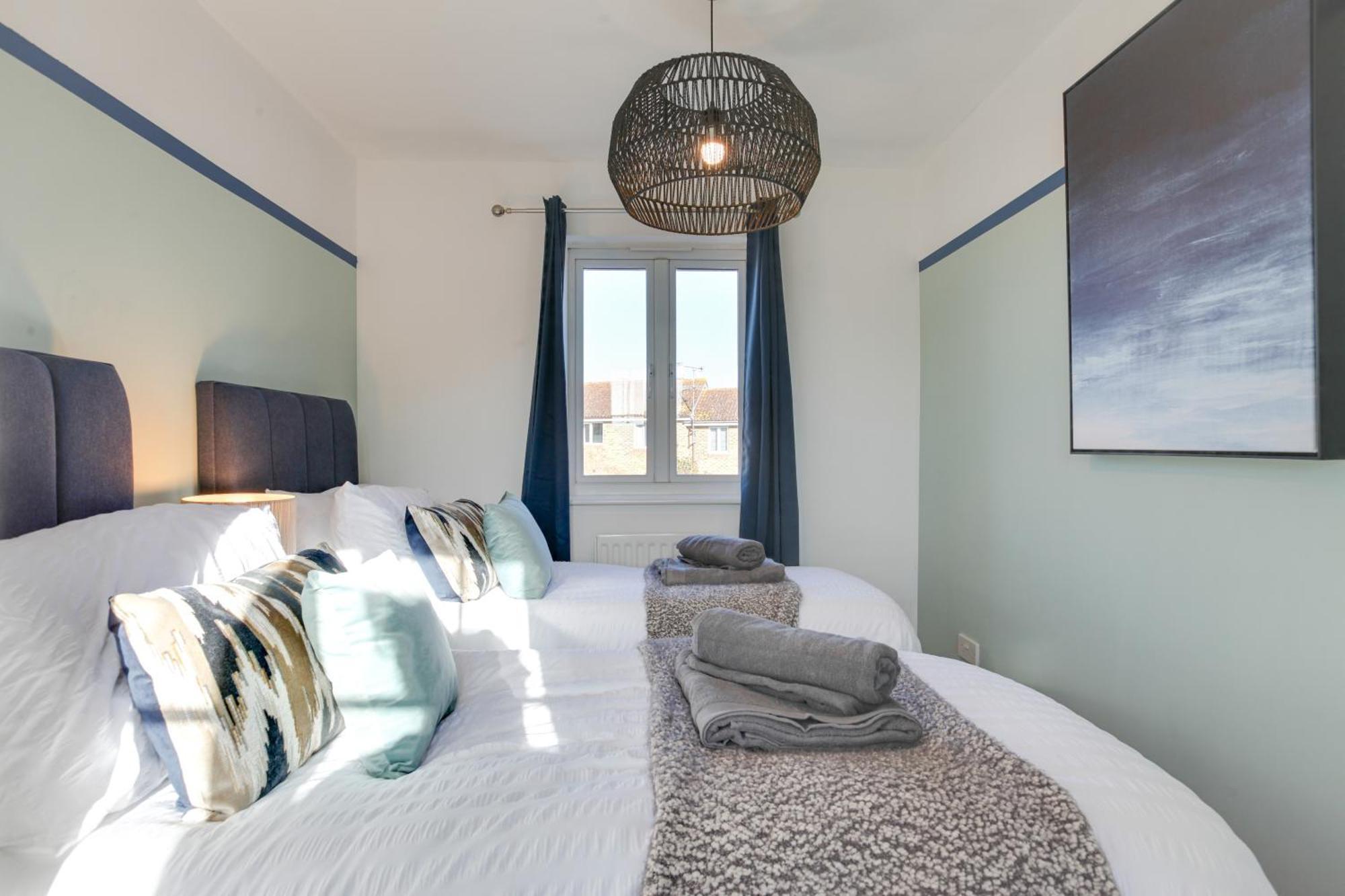Cosy Two Bedroom House - Chelmsford - Free Parking And Wifi Kültér fotó
