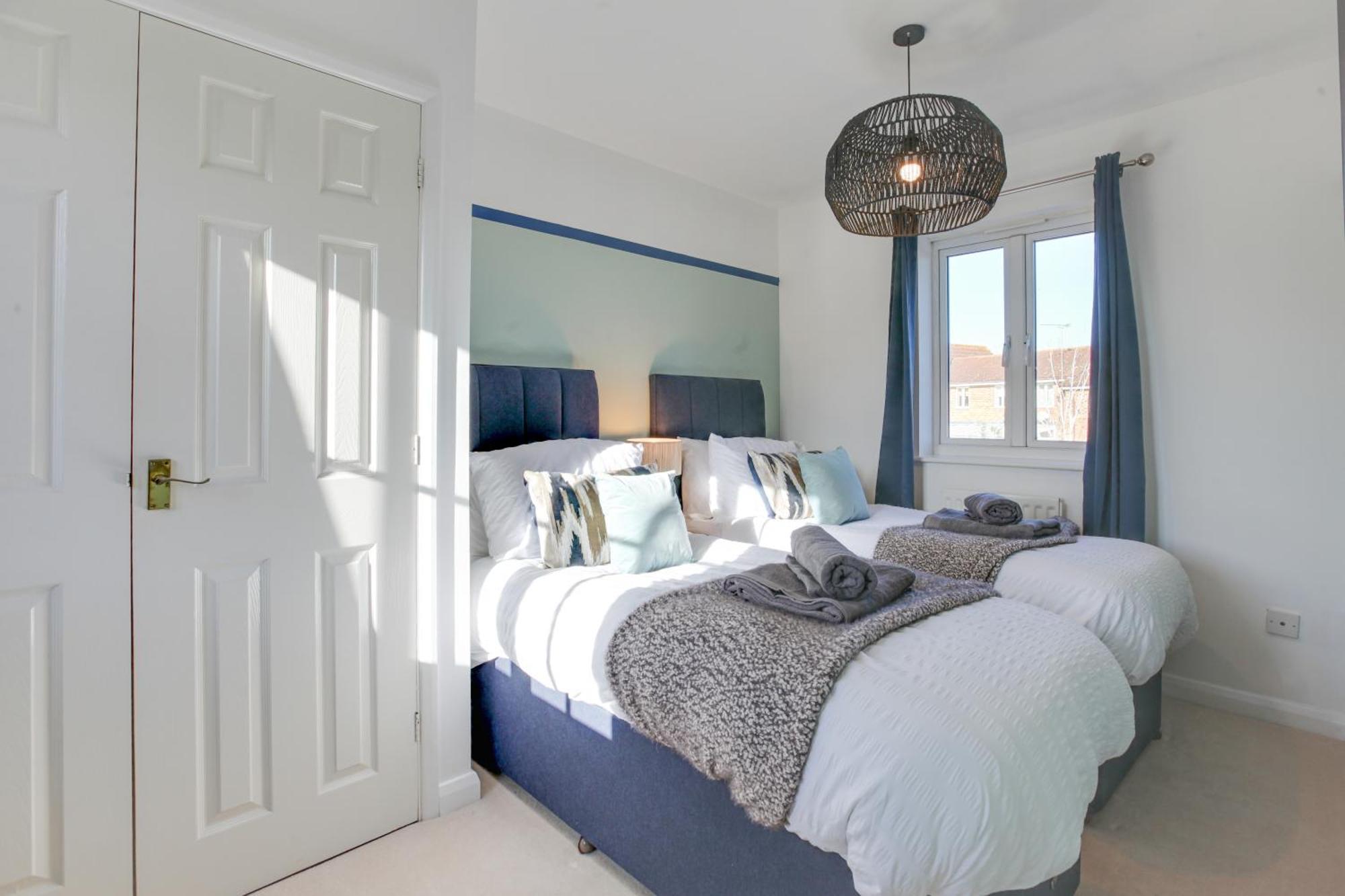 Cosy Two Bedroom House - Chelmsford - Free Parking And Wifi Kültér fotó